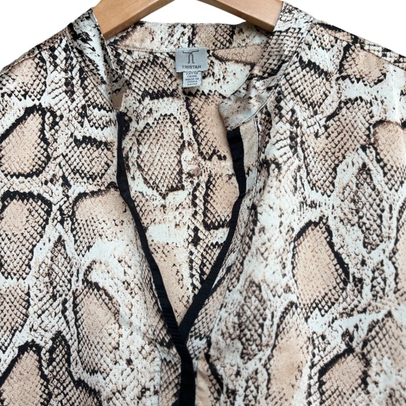 Tristan | Women's Serpentine Blouse Animal Snake Print Long Sleeve V-neck Top - Picture 3 of 8